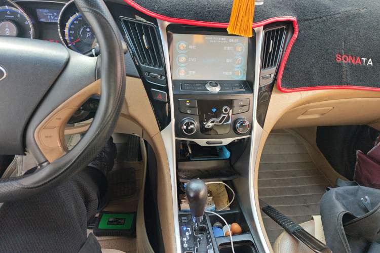 Used Hyundai Sonata 2013 2.0L Automatic Fashion Edition Audio And AC Panel