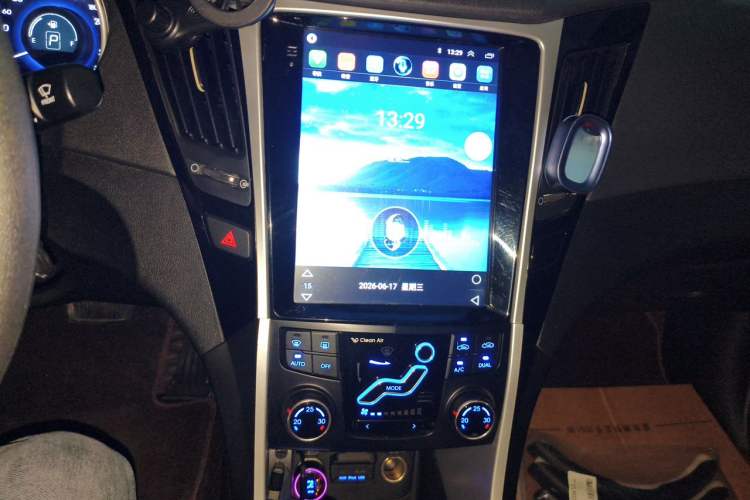 Used Hyundai Sonata 2013 2.0L Automatic Leading Edition Audio And AC Panel