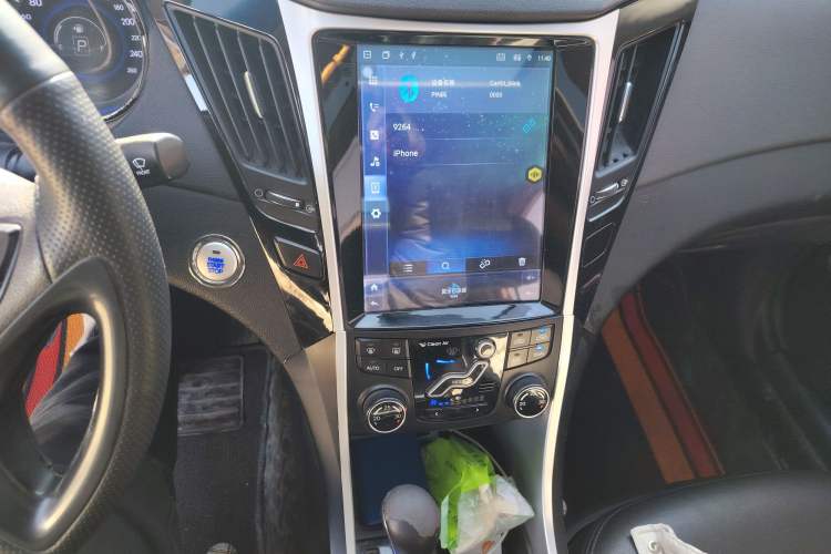 Used Hyundai Sonata 2013 2.4L Automatic Leading Edition China IV Standard Audio And AC Panel