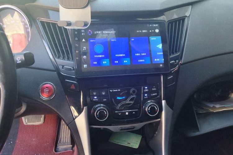 Used Hyundai Sonata 2013 2.4L Automatic Luxury Version China IV Standard Audio And AC Panel