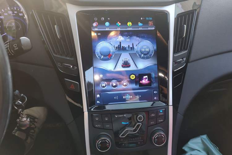 Used Hyundai Sonata 2013 2.0L Automatic Leading Edition Audio And AC Panel