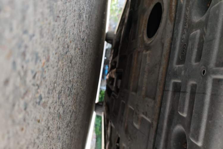 Used Hyundai Sonata 2013 2.4L Automatic Prestige Version China IV Standard Chassis Front