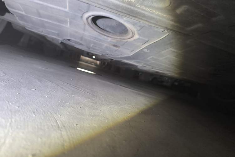 Used Hyundai Sonata 2013 2.4L Automatic Leading Edition China IV Standard Chassis Front