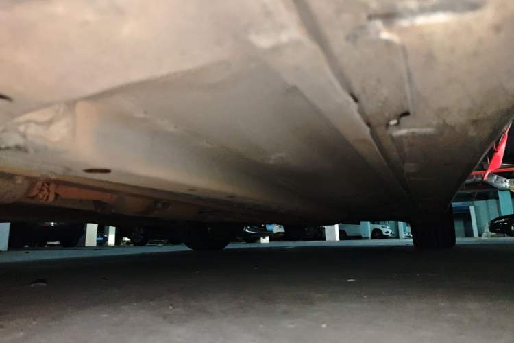 Used Hyundai Sonata 2013 2.4L Automatic Luxury Version China IV Standard Chassis Front Left