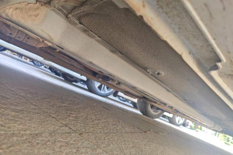 Used Hyundai Sonata 2013 2.0L Automatic Luxury Edition Chassis Front Left