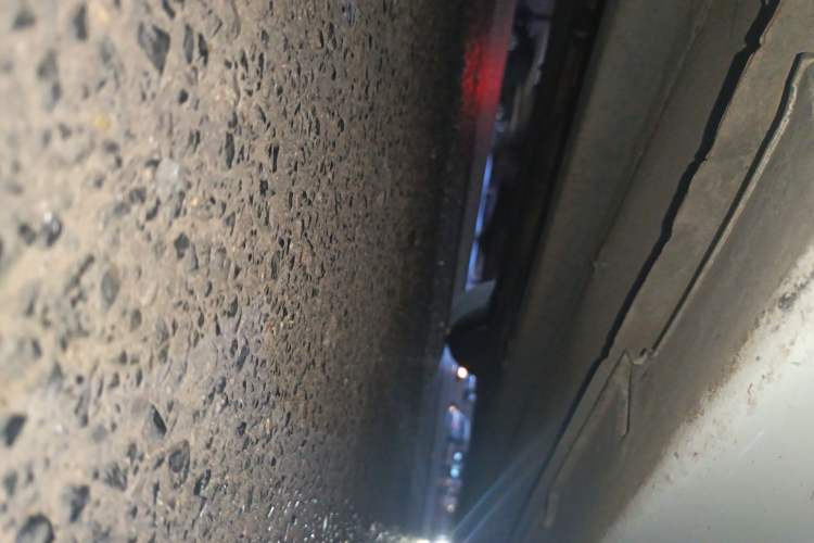 Used Hyundai Sonata 2013 2.4L Automatic Luxury Version China IV Standard Chassis Front Left