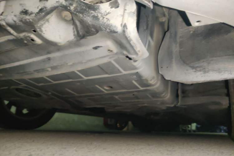 Used Hyundai Sonata 2013 2.0L Automatic Luxury Edition Chassis Front Left