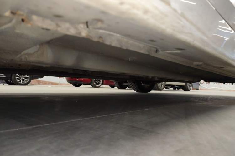 Used Hyundai Sonata 2013 2.0L Automatic Luxury Edition Chassis Front Left