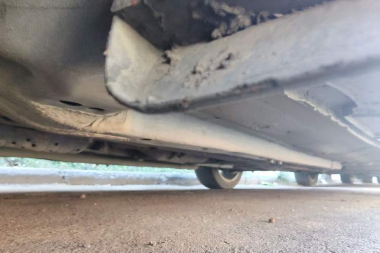 Used Hyundai Sonata 2013 2.4L Automatic Luxury Version China IV Standard Chassis Front Left