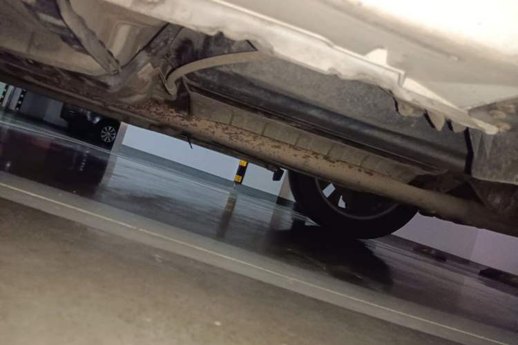 Used Hyundai Sonata 2013 2.4L Automatic Leading Edition China IV Standard Chassis Front Left