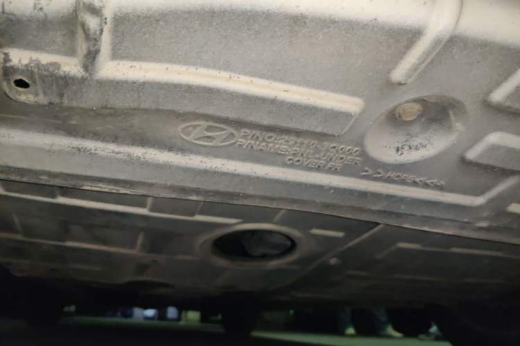 Used Hyundai Sonata 2013 2.0L Automatic Luxury Edition Chassis Front