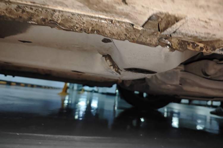 Used Hyundai Sonata 2013 2.4L Automatic Leading Edition China IV Standard Chassis Front Right