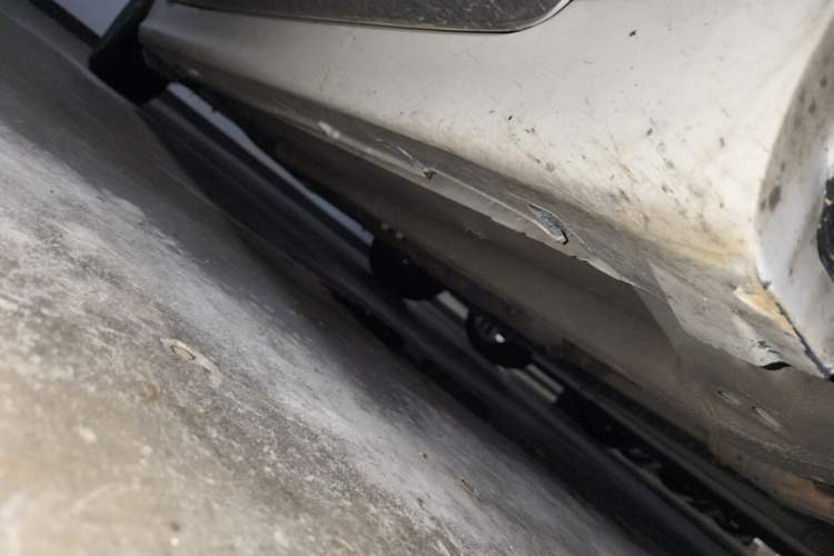 Used Hyundai Sonata 2013 2.0L Automatic Luxury Edition Chassis Front Right