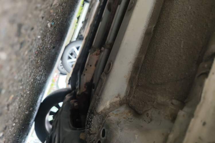 Used Hyundai Sonata 2013 2.0L Automatic Leading Edition Chassis Front Right