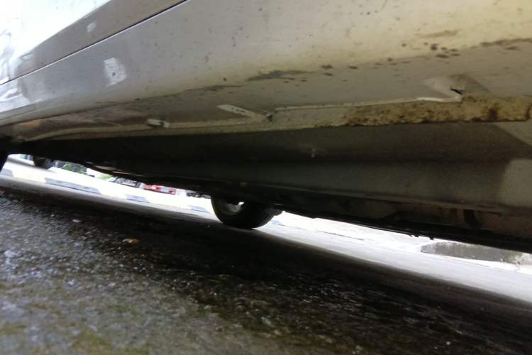 Used Hyundai Sonata 2013 2.4L Automatic Luxury Version China IV Standard Chassis Front Right