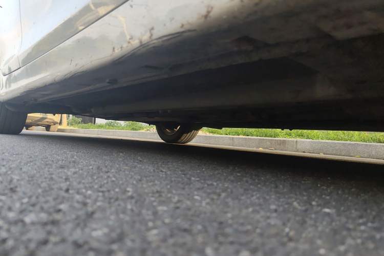 Used Hyundai Sonata 2013 2.0L Automatic Leading Edition Chassis Front Right