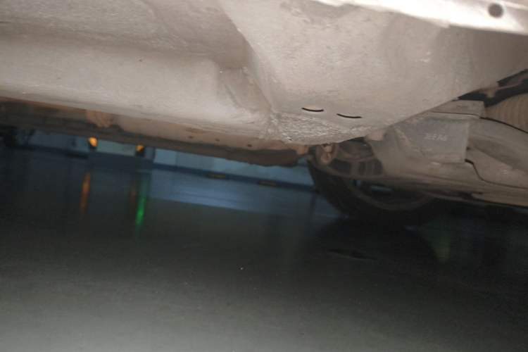 Used Hyundai Sonata 2013 2.4L Automatic Luxury Version China IV Standard Chassis Front Right