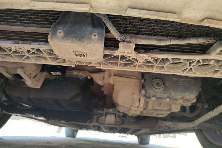 Used Hyundai Sonata 2013 2.4L Automatic Leading Edition China IV Standard Chassis Front