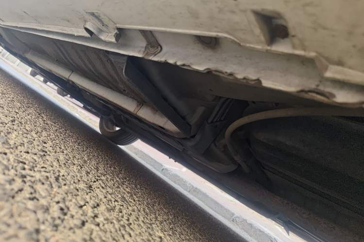 Used Hyundai Sonata 2013 2.4L Automatic Prestige Version China IV Standard Chassis Rear Left
