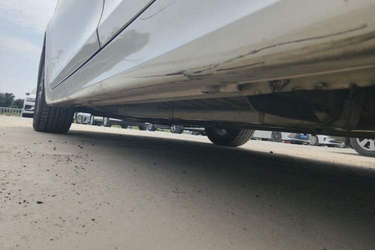 Used Hyundai Sonata 2013 2.0L Automatic Luxury Edition Chassis Rear Left
