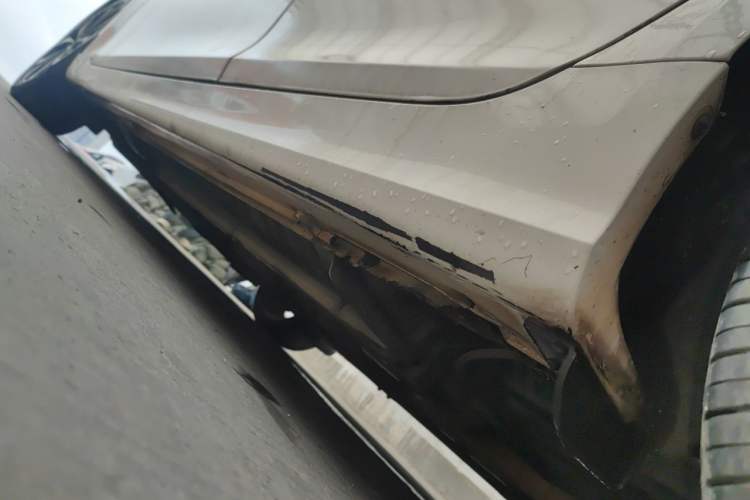 Used Hyundai Sonata 2013 2.4L Automatic Luxury Version China IV Standard Chassis Rear Left