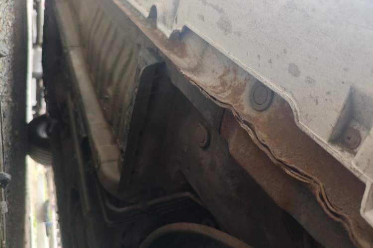 Used Hyundai Sonata 2013 2.4L Automatic Leading Edition China IV Standard Chassis Rear Left