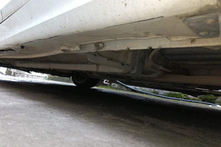Used Hyundai Sonata 2013 2.4L Automatic Luxury Version China IV Standard Chassis Rear Left