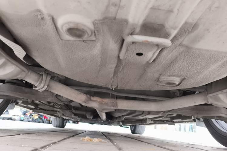 Used Hyundai Sonata 2013 2.4L Automatic Luxury Version China IV Standard Chassis Rear