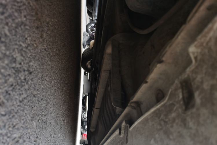 Used Hyundai Sonata 2013 2.4L Automatic Leading Edition China IV Standard Chassis Rear Right