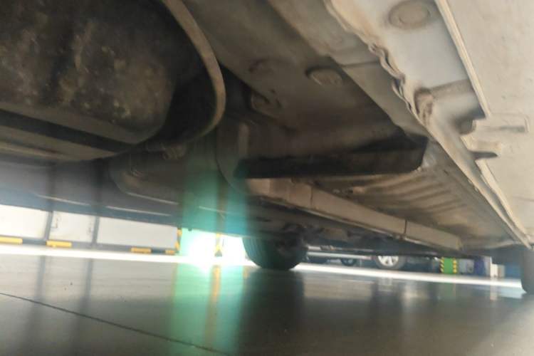 Used Hyundai Sonata 2013 2.4L Automatic Leading Edition China IV Standard Chassis Rear Right
