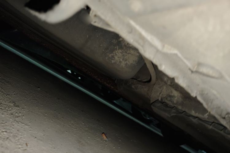 Used Hyundai Sonata 2013 2.4L Automatic Luxury Version China IV Standard Chassis Rear Right