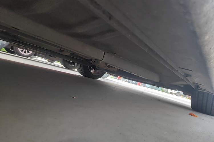 Used Hyundai Sonata 2013 2.4L Automatic Luxury Version China IV Standard Chassis Rear Right