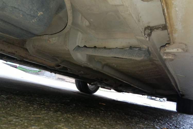 Used Hyundai Sonata 2013 2.4L Automatic Luxury Version China IV Standard Chassis Rear Right