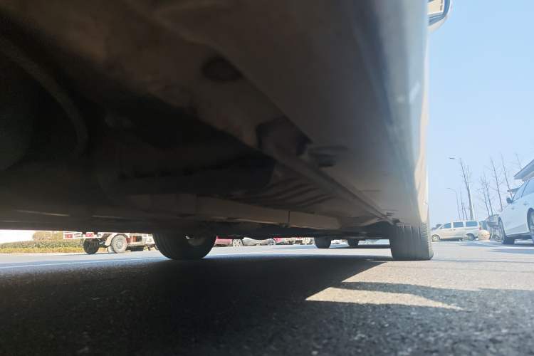 Used Hyundai Sonata 2013 2.0L Automatic Leading Edition Chassis Rear Right