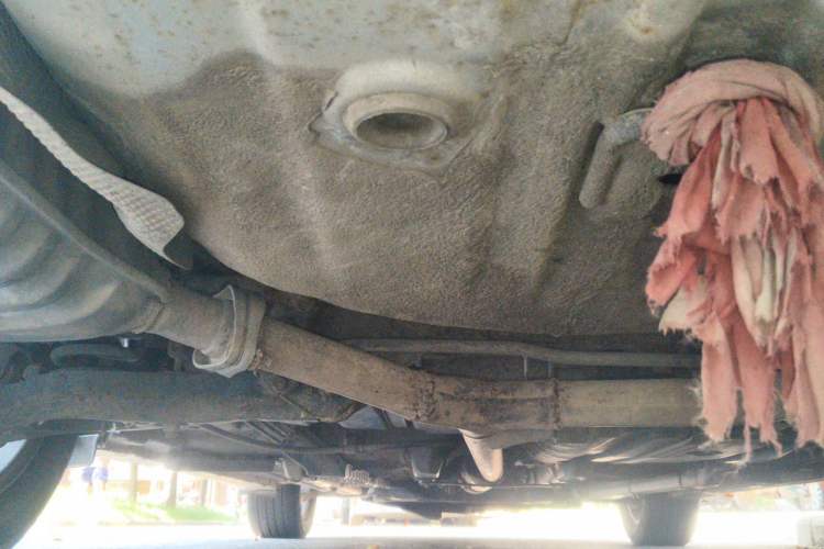 Used Hyundai Sonata 2013 2.4L Automatic Leading Edition China IV Standard Chassis Rear