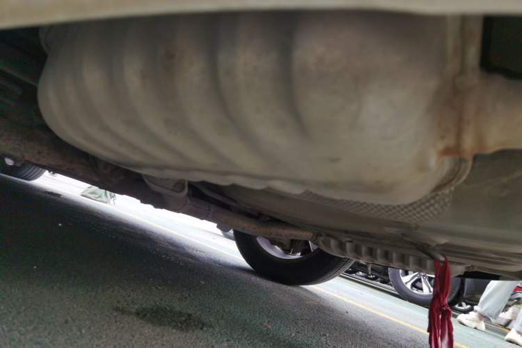Used Hyundai Sonata 2013 2.4L Automatic Leading Edition China IV Standard Chassis Rear