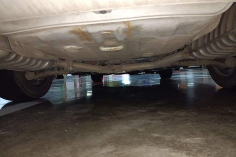 Used Hyundai Sonata 2013 2.4L Automatic Leading Edition China IV Standard Chassis Rear