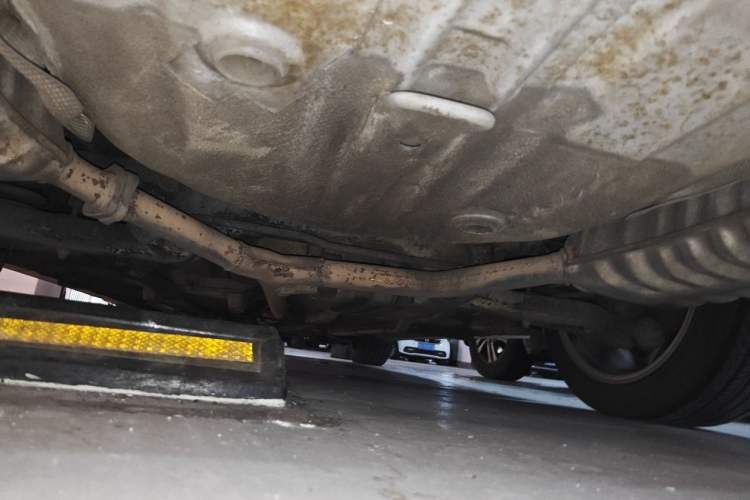 Used Hyundai Sonata 2013 2.4L Automatic Luxury Version China IV Standard Chassis Rear