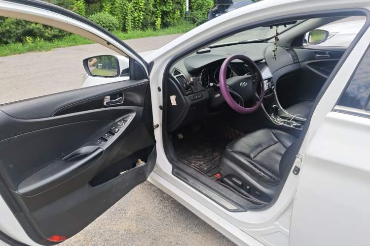 Used Hyundai Sonata 2013 2.0L Automatic Prestige Edition Driver Seat