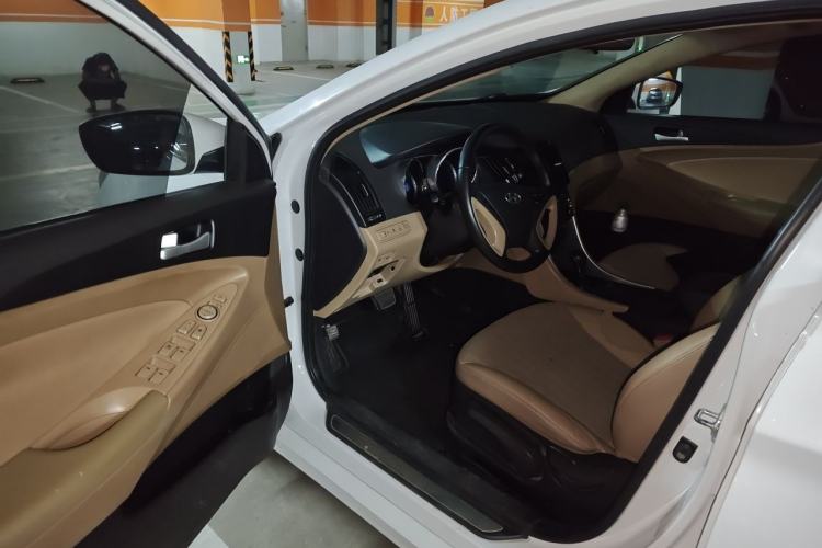 Used Hyundai Sonata 2013 2.0L Automatic Leading Edition Driver Seat
