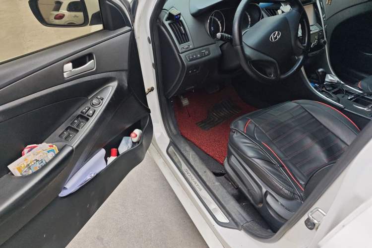 Used Hyundai Sonata 2013 2.0L Automatic Fashion Edition Driver Seat