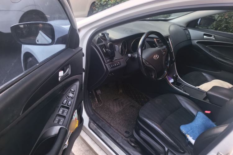 Used Hyundai Sonata 2013 2.0L Automatic Leading Edition Driver Seat
