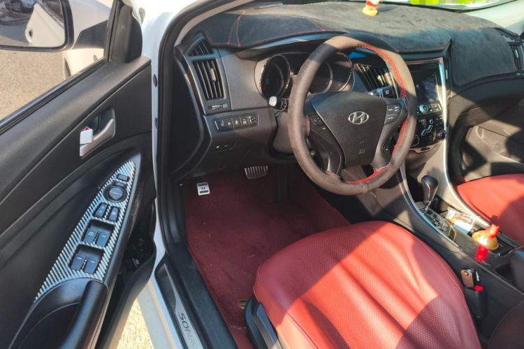 Used Hyundai Sonata 2013 2.0L Automatic Leading Edition Driver Seat