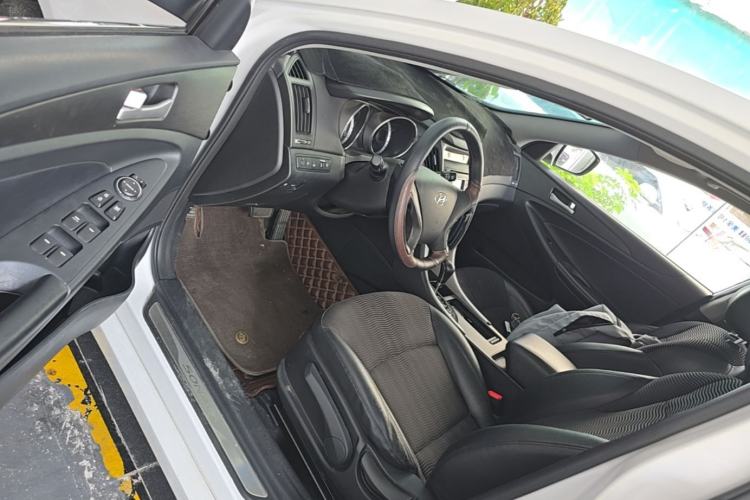 Used Hyundai Sonata 2013 2.0L Automatic Fashion Edition Driver Seat