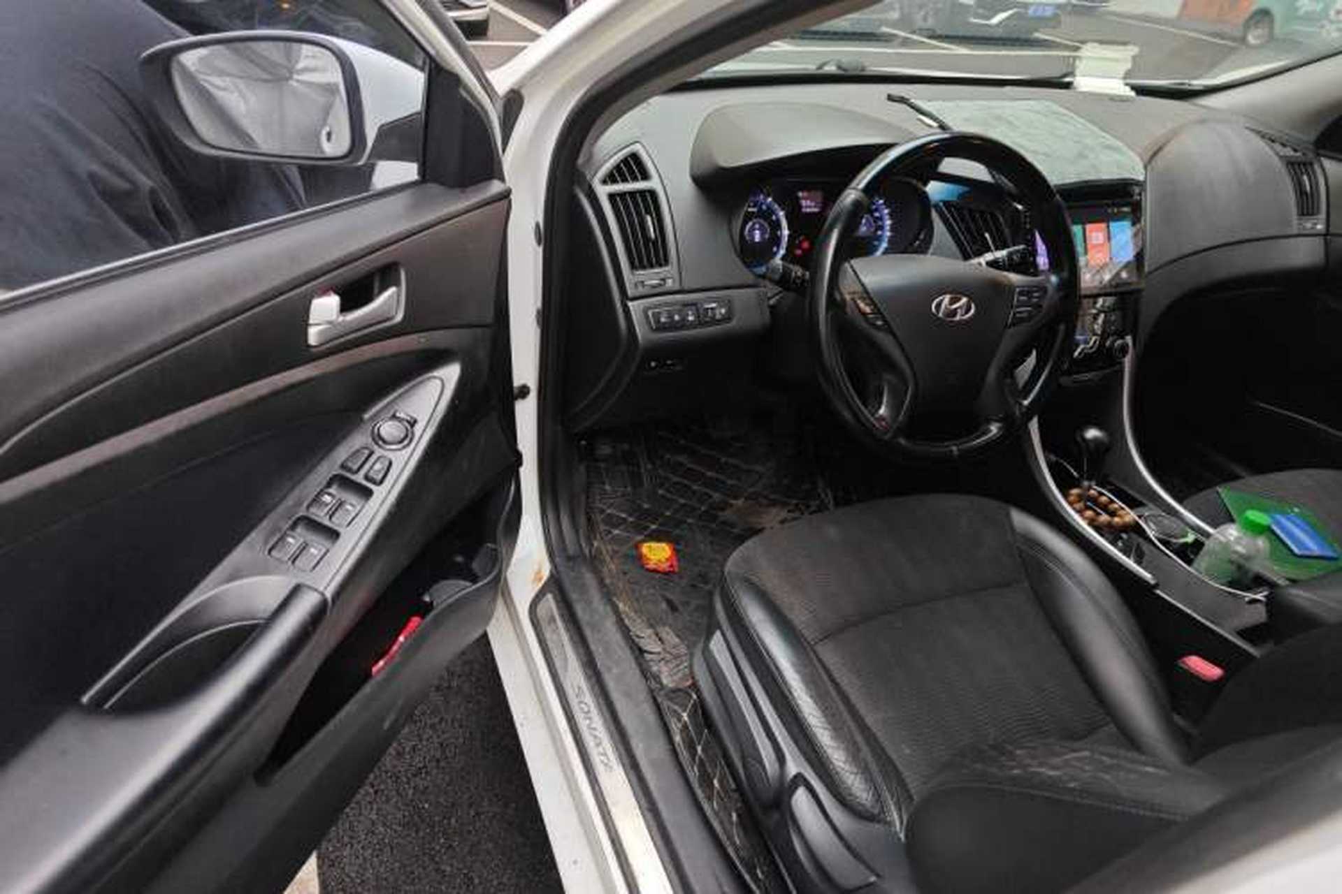 Used Hyundai Sonata 2013 2.0L Automatic Fashion Edition Driver Seat