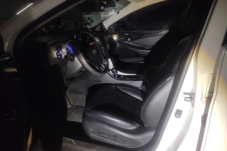 Used Hyundai Sonata 2013 2.0L Automatic Luxury Edition Driver Seat