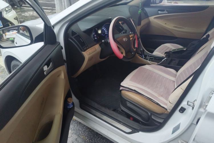 Used Hyundai Sonata 2013 2.0L Automatic Leading Edition Driver Seat