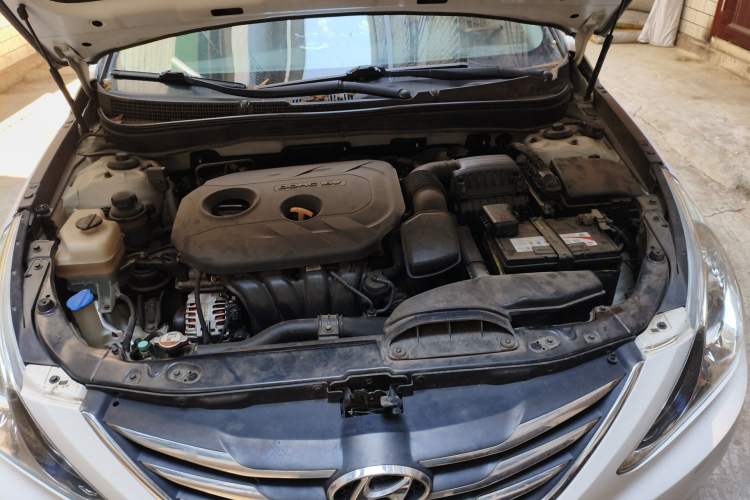 Used Hyundai Sonata 2013 2.0L Automatic Luxury Edition Engine Bay