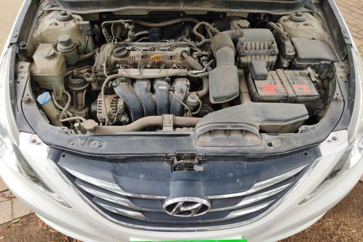 Used Hyundai Sonata 2013 2.0L Automatic Leading Edition Engine Bay