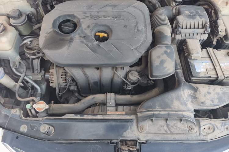 Used Hyundai Sonata 2013 2.0L Automatic Leading Edition Engine Bay
